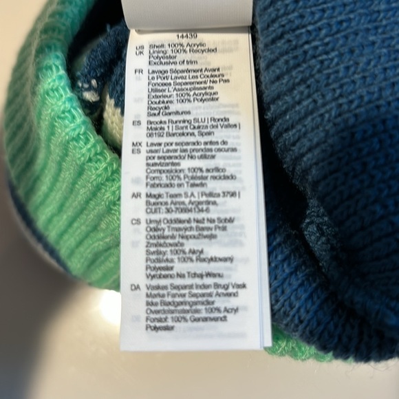 Brooks Unisex Run Happy Heritage Pom Beanie New with tags! - Picture 8 of 10